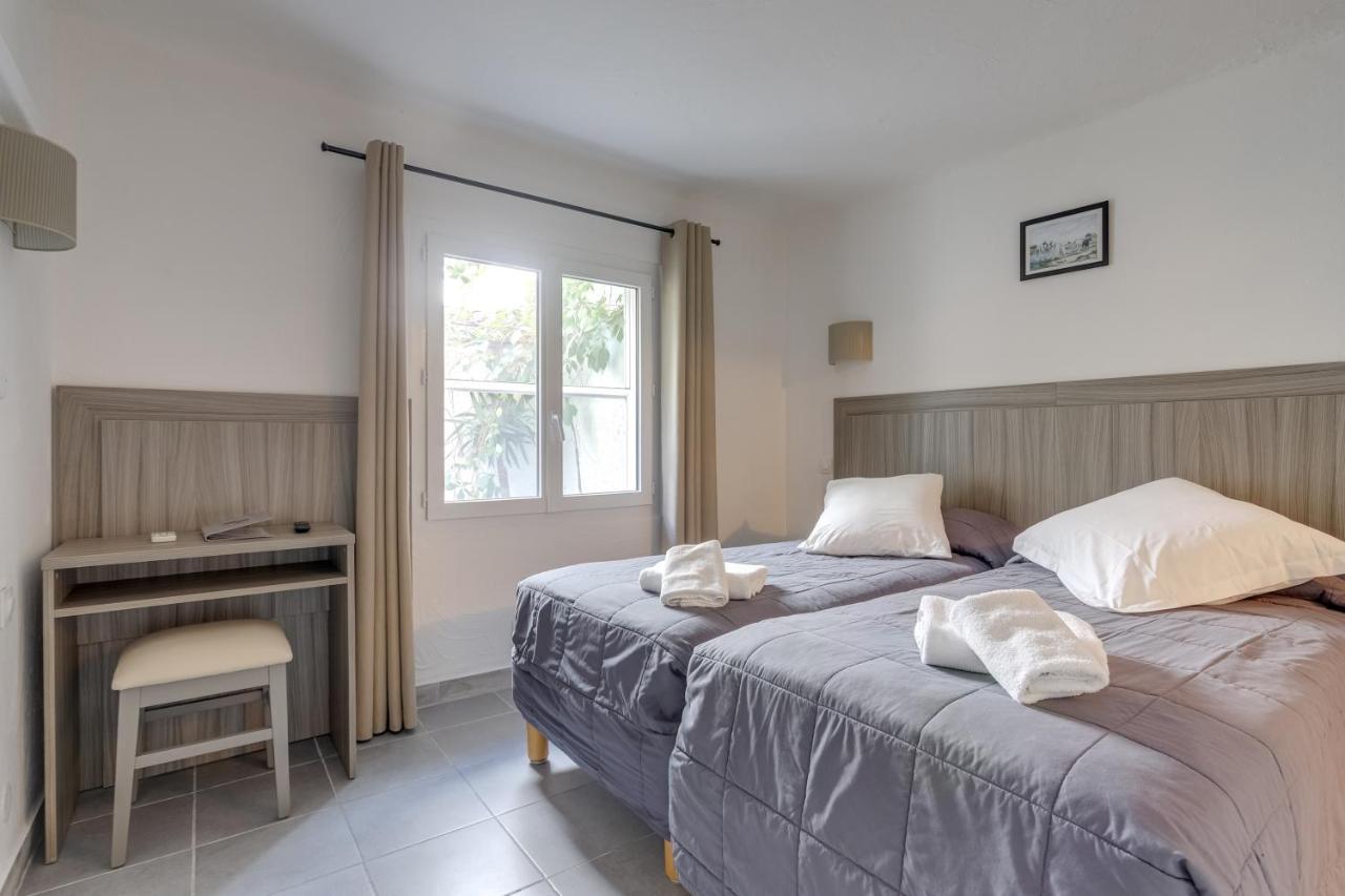 Hotel Les Palmiers En Camargue Saintes-Maries-de-la-Mer Ngoại thất bức ảnh