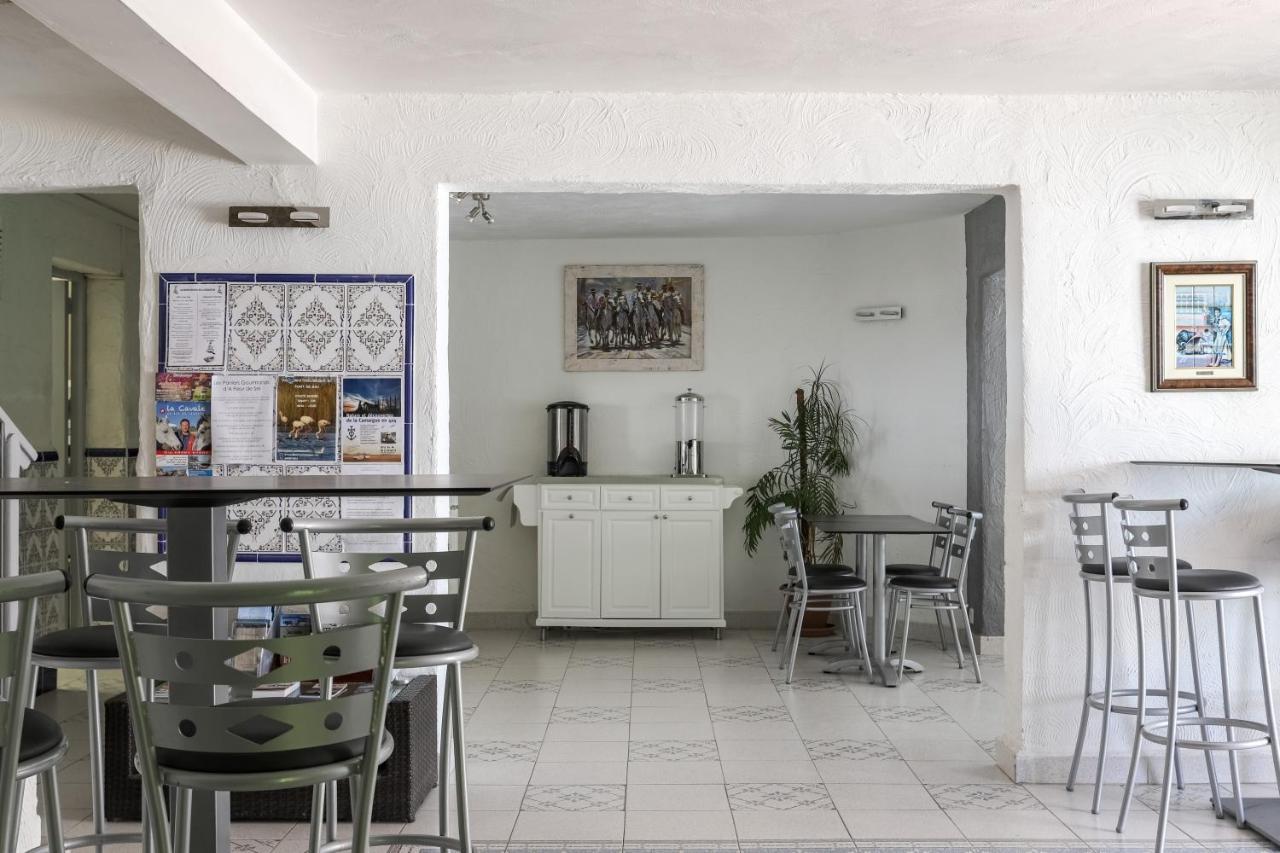 Hotel Les Palmiers En Camargue Saintes-Maries-de-la-Mer Ngoại thất bức ảnh