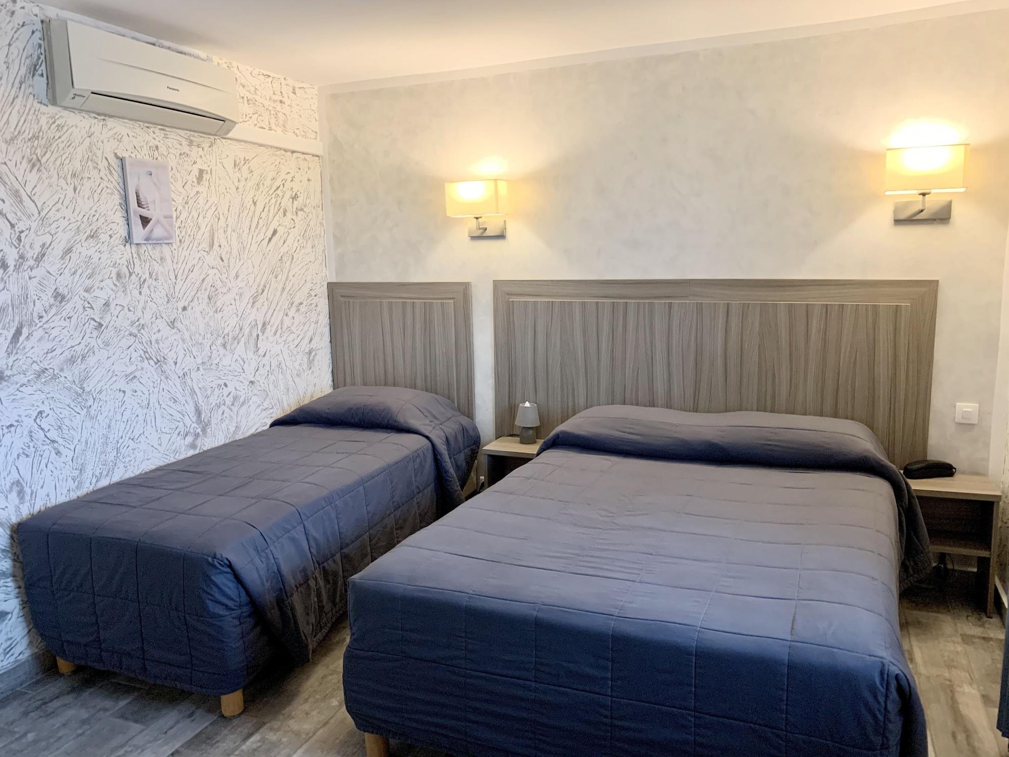 Hotel Les Palmiers En Camargue Saintes-Maries-de-la-Mer Ngoại thất bức ảnh